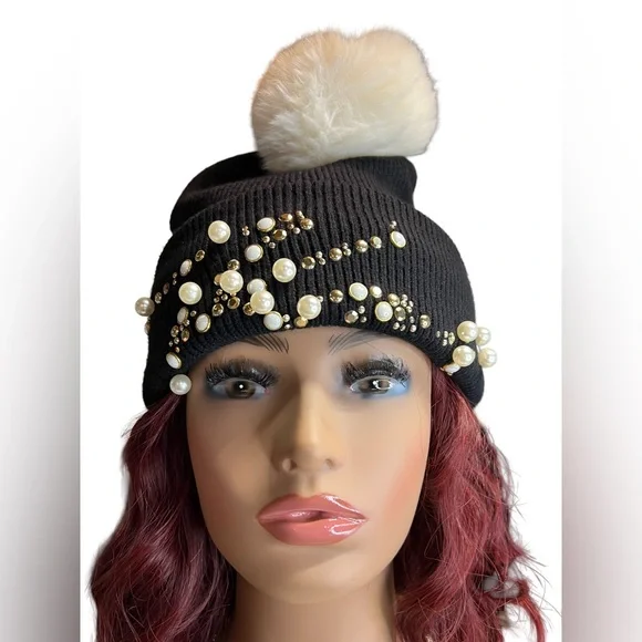 Karl Lagerfeld NWT Black Knit Ribbed Jeweled Karl Signature Pom Pom Winter Hat - Picture 2 of 9